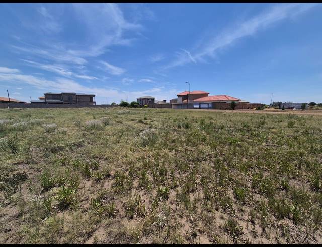 1,069M² VACANT LAND FOR SALE IN RIVERSDALE